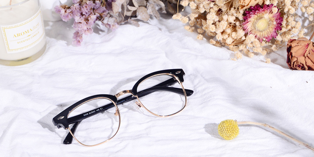Browline Black/Golden Frame