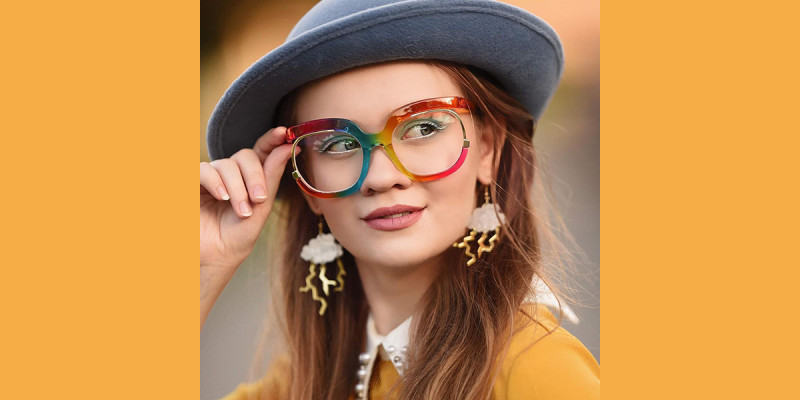 Round Multicolor Frame